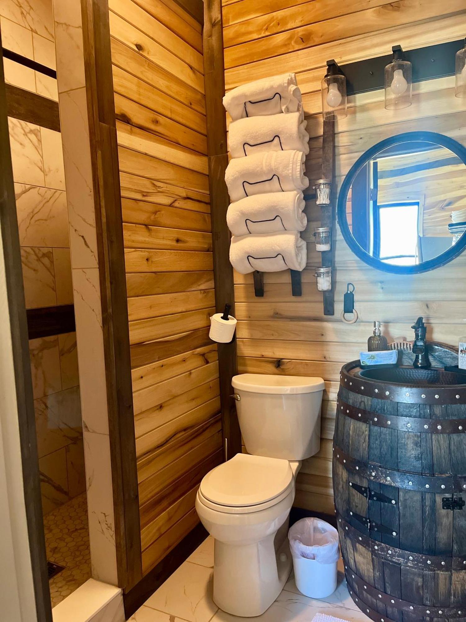 Bourbon Barrel Cottages #2 Of 5 On Kentucky Trail Lawrenceburg Экстерьер фото